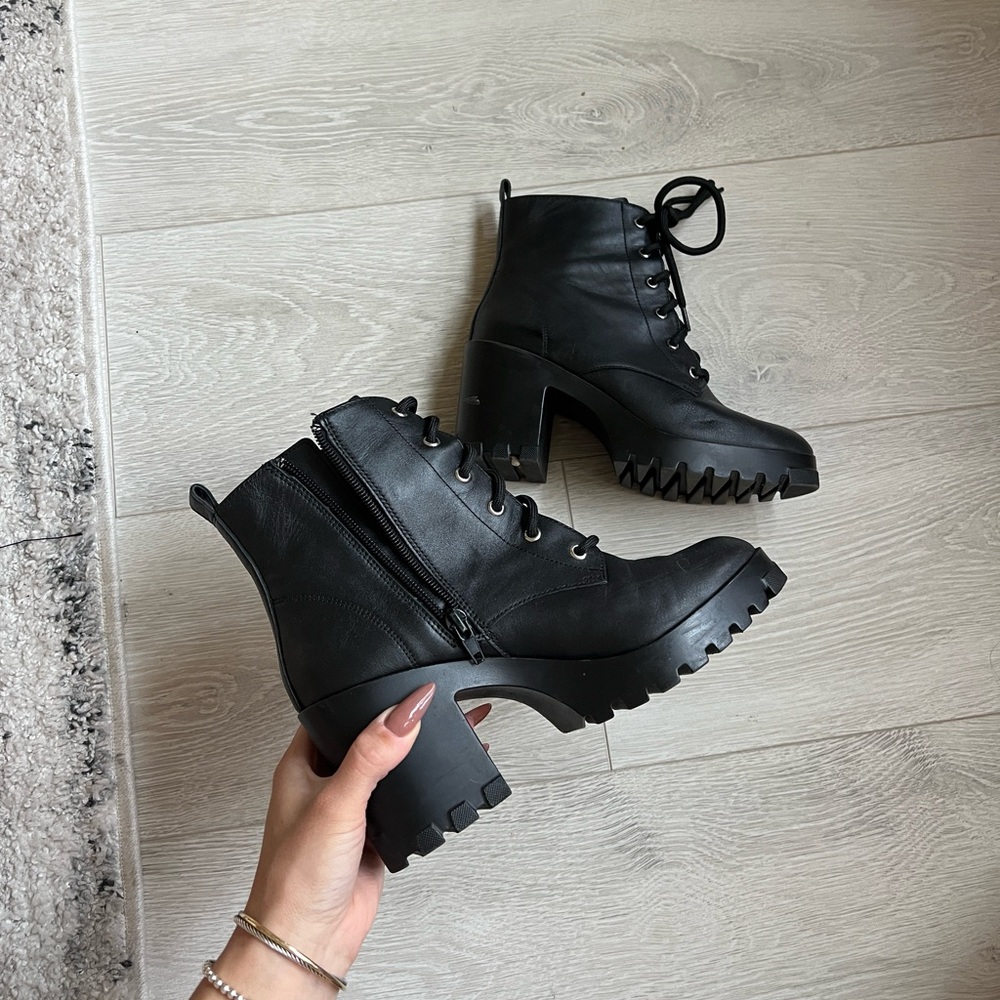 Urban Outfitters BP. Heeled Leather Ankle Boots